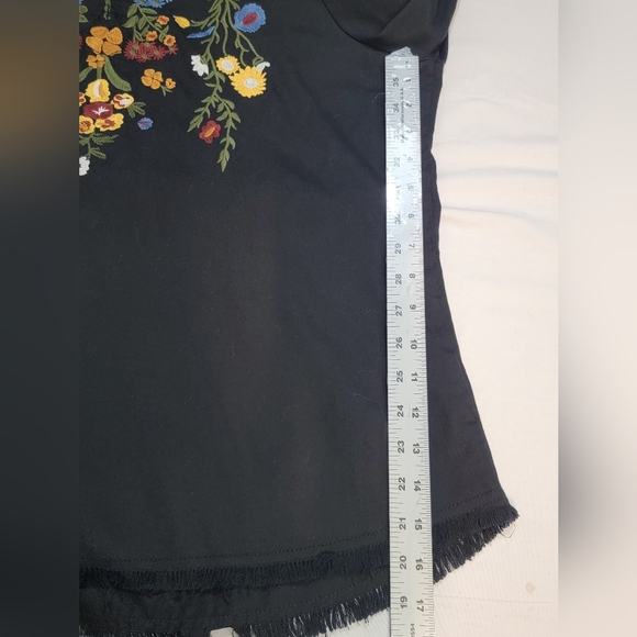 REBA Women'sSizeXL 3/4 Split V-neck Floral Embroidered Peasant Tunic - Picture 6 of 12